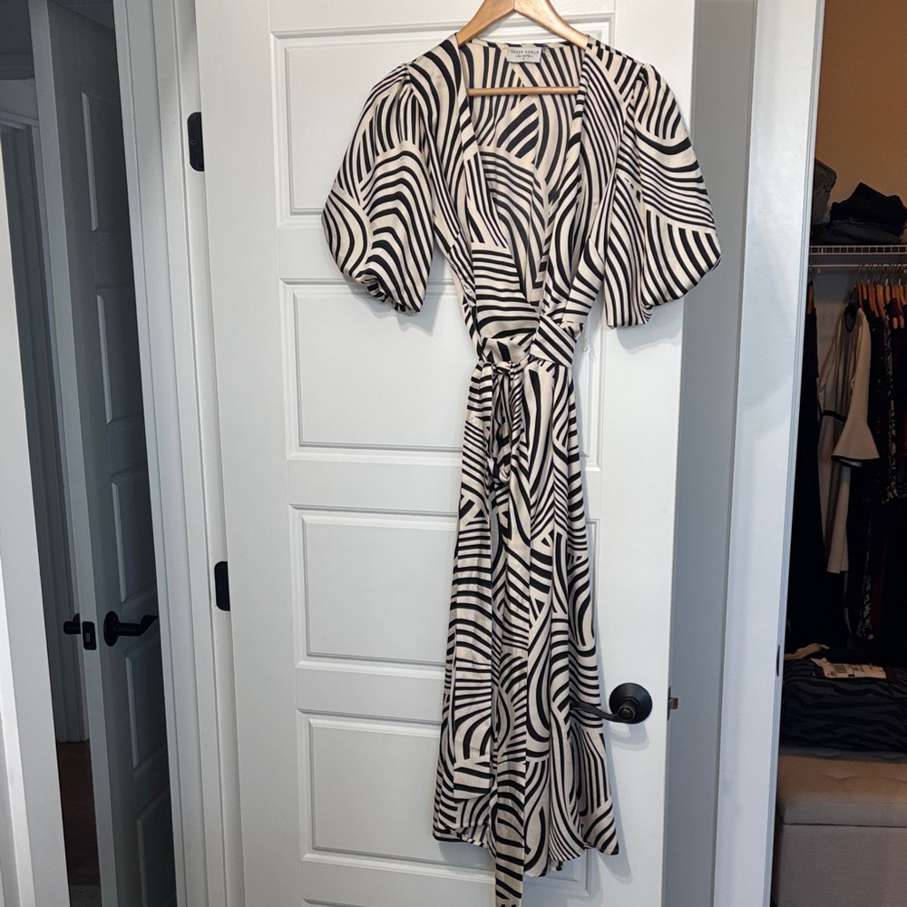 Dress Forum Zebra Print Long Sleeve Dress